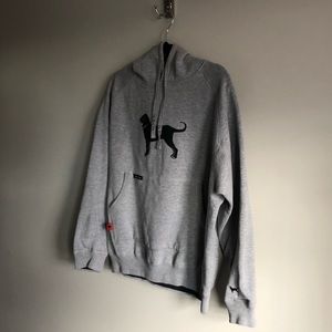 THE BLACK DOG | hooded sweatshirt